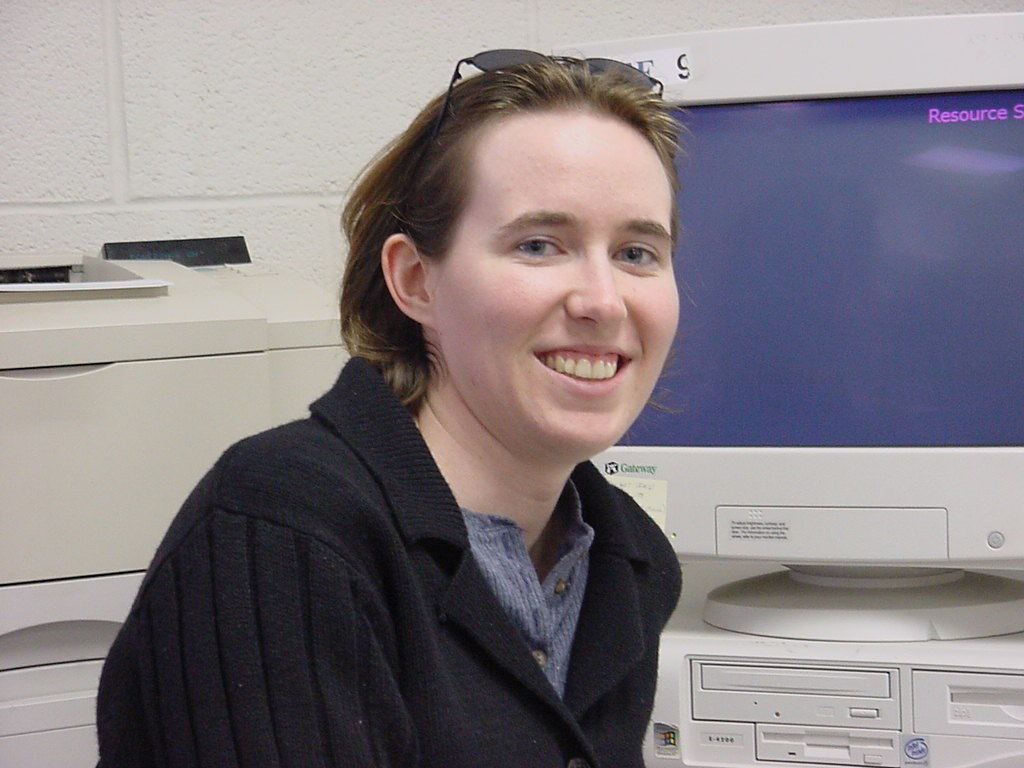 Erin Murphy.jpg (132069 bytes)